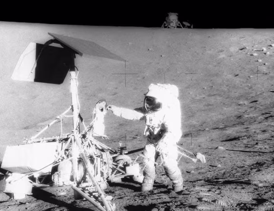 In 1969, mission commander Pete Conrad and a colleague removed parts of a robotic lander&nbsp;that landed on the moon in 1967.&nbsp;A&nbsp;little scoop was among the artifacts they brought back to Earth.